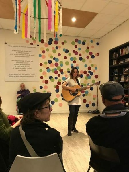 29244468_999350930229471_6540849012378576597_n-1-450x600-5634000